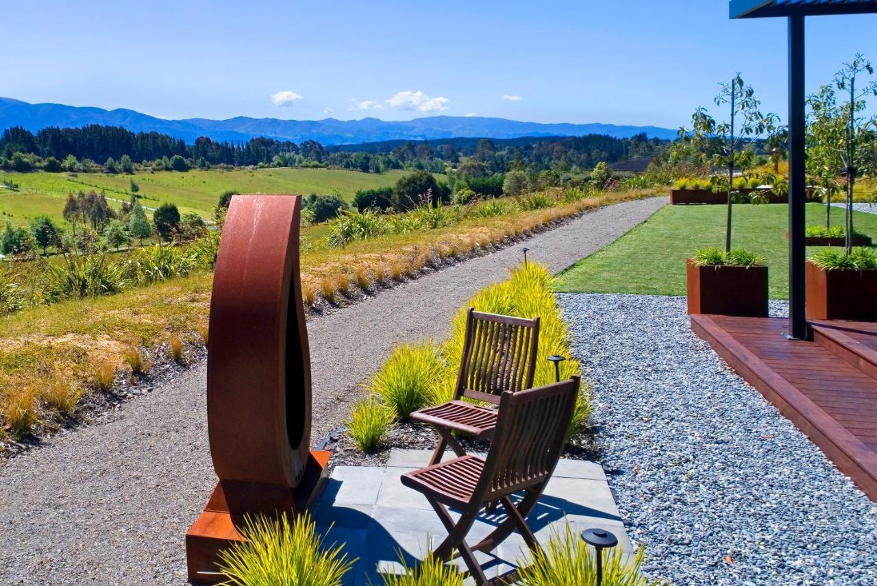 Harakeke Boutique Accommodation Mahana Bagian luar foto
